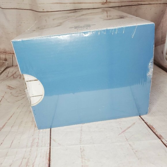 City Snowdome Set Of 5 Shaped Puzzles 200 Pieces Each Small Town Christmas - Picture 7 of 9